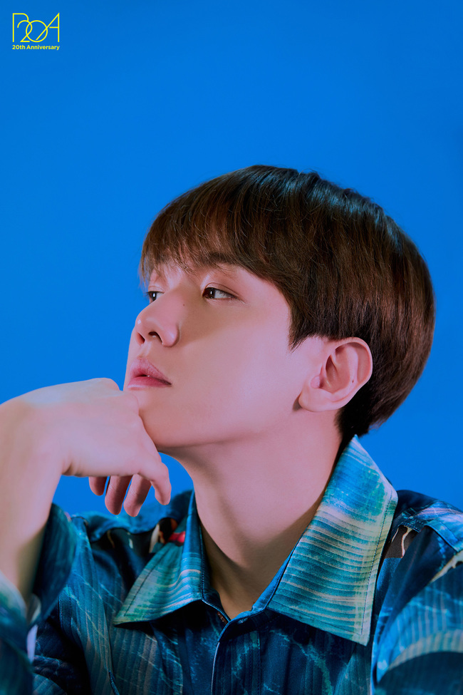 Memorial project, EXO Baekhyun Public Gardens released on 31st (official)EXO Baekhyun makes BOA debut 20th AnniversaryHe will be the first runner of the commemorative project Our Beloved BoA (Hour Beloved BOA).Baekhyuns Garden In The Air, which will be released at SM STATION (Station), will be released through various music sites on July 31 at 6 pm.Garden In The Air is a song from the BOAs regular 5th album Girls On Top (Girls On Top), released in 2005, and is one of the representative songs of BOA, which has been greatly loved by the public due to its dreamy atmosphere and BOAs emotional vocals.Especially, this time, new producers Park Mun-chi and I-Il were reborn as minimal and sophisticated R & B songs centered on piano, and Baekhyuns sweet vocals, which proved to be a vocalist through various musical activities from Solo album to OST and collaboration, are enough to meet another charm with the original song.minjee Lee