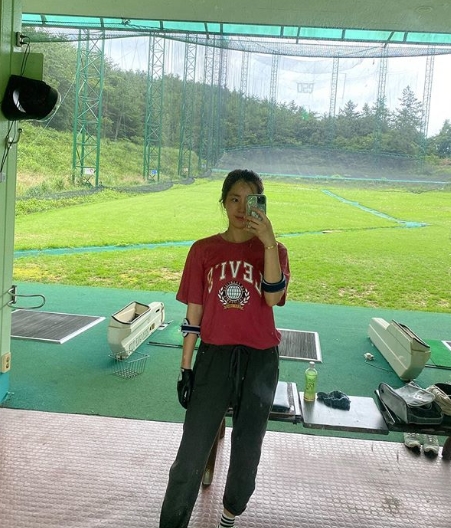 Actor Han Chae-ahs relaxed current situation has been revealed.Han Chae-ah posted an article and photo on his Instagram page on Monday, A wonderful place.In the open photo, Han Chae-ah is enjoying his leisure time by visiting a golf club, and the current status of Han Chae-ah, who is full of pure innocence even if he wears a T-shirt, attracts attention.Meanwhile, Han Chae-ah is married to Cha Se-jji, son of former football coach Cha Bum-geun, and has a son.Photo = Han Chae-ah Instagram