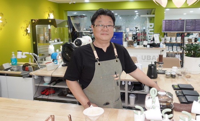 두베이 커피 플랫폼 이미지