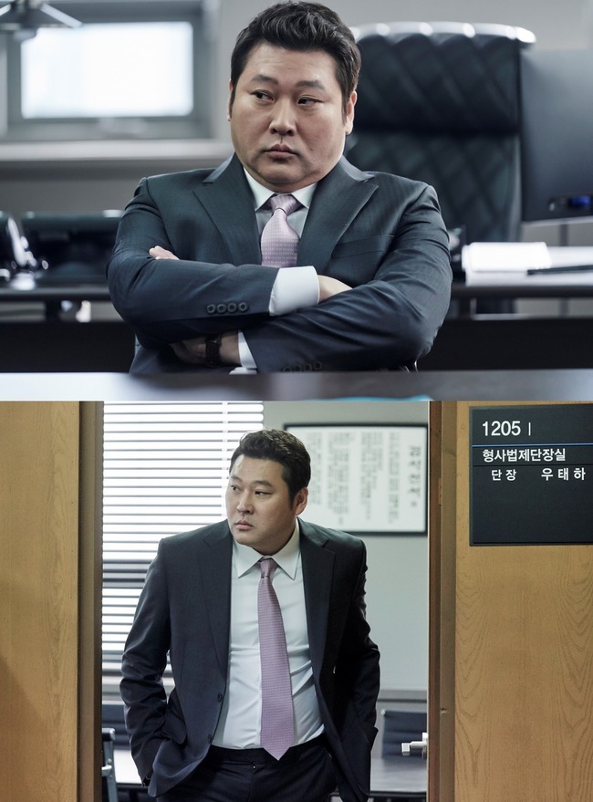 Actor Moo-Seong Choi reveals why he joins Secret Forest 2Moo-Seong Choi will take the role of Woo Tae-ha, an elite noble prosecutor who has been selected only by the elite course in the Prosecution in the TVN new Saturday drama Secret Forest 2 (playplayplay by Lee Soo-yeon, director Park Hyun-seok, planning studio dragon, production ace factory).First, Moo-Seong Choi was fortunate to see Secret Forest 1 and then I liked the detailed description of the roles.The reason why I chose Secret Forest 2 was that the view of looking beyond the dichotomy of good and evil and looking into the deep inside of human mind was attractive.Woo Tae Ha is also a character who has a lot of thought beyond the dichotomy of good and evil.As he explains, I want to keep some social face and conscience, but I am a strong and self-righteous person. Yi Gi.Because of Yi Gi, the idea that employees should move in the organizations fence is very strong, Moo-Seong Choi said, adding that Woo Tae-has intense personality was also a strong one.The purpose of Woo Tae-ha is to protect the authority of Gao Rou, which Prosecution has enjoyed during the period of the investigation of the prosecution.The existence of the prosecutor Hwang Si-mok (Cho Seung-woo) on such a serious issue may be a mountain to overcome.Moo-Seong Choi called it the existence of a wall to be broken to Woo Tae-ha, who learned absolute obedience thoroughly in the organizational society called Prosecution and thinks that he should protect this organizational culture and investigative rights.Park Su-in
