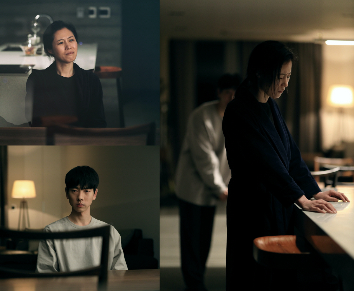 Amid rising expectations for the film and Dramas crossover project MBC ArteticDrama sf8, Moon So-ri and Kim Eui-seoks Human Proof, which confirmed the broadcast on October 2 (Fri), are receiving a keen attention as an extraordinary material.Kims Human Certification, which was recognized through many domestic and foreign film festivals as a movie Sinful Girl, is a work that depicts the story of a mother who doubts the son who was revived by Android and the son who must prove himself to be a human being.In the play, Moon So-ri has resuscitated part of the sons brain, which died in an accident, by combining it with Artificial Intelligence: A Modern Approach, but Artificial Intelligence: A Modern Approach will present a deeply disassembled inner act as a mother Hyera who suspects that she killed Sons soul.Chang Yoo-sang, who played Moon So-ris Artificial Intelligence: A Modern Approach son Young In, said, I was grateful to be able to do it with my respectful senior.I had a lot of moments when I watched my seniors Acting, and there were many creepy moments. It was a very valuable experience. In particular, Moon So-ri and Jang Yoo-sangs hot performances, which were released through trailers, amplified the tension and lull of the drama and raised the immersion and expectation of the work.Here, director Kim, who detailed the psychology of the human brain and the artistic intelligence: A mother who doubts and confuses each other in the background of the connection of A Modern Approach, the connectable future of A Modern Approach: A Modern Approachson, said, I was very excited to be able to show the movie I think, and I was so honored to be with good actors.I poured all of my things into human proof, he said, doubling the expectation of the work.The Human Certification, which will mark the end of the sf8 project, is expected to capture the house theater by adding the deep acting of actors and the inhaling production of director Kim Eui-seok.In addition, sf8 is a Korean version of the original SF Anthology series made up of Korean directors and actors who represent Korea. They will visit viewers with vivid UHD screens by utilizing SF genre characteristics.Meanwhile, MBC Artetic Drama sf8 will be released for a total of 8 weeks, one every week, starting at 10:10 pm on Friday, August 14th.You can also meet through the OTT platform wave.