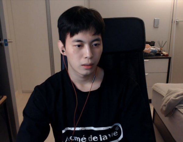홍빈 이미지