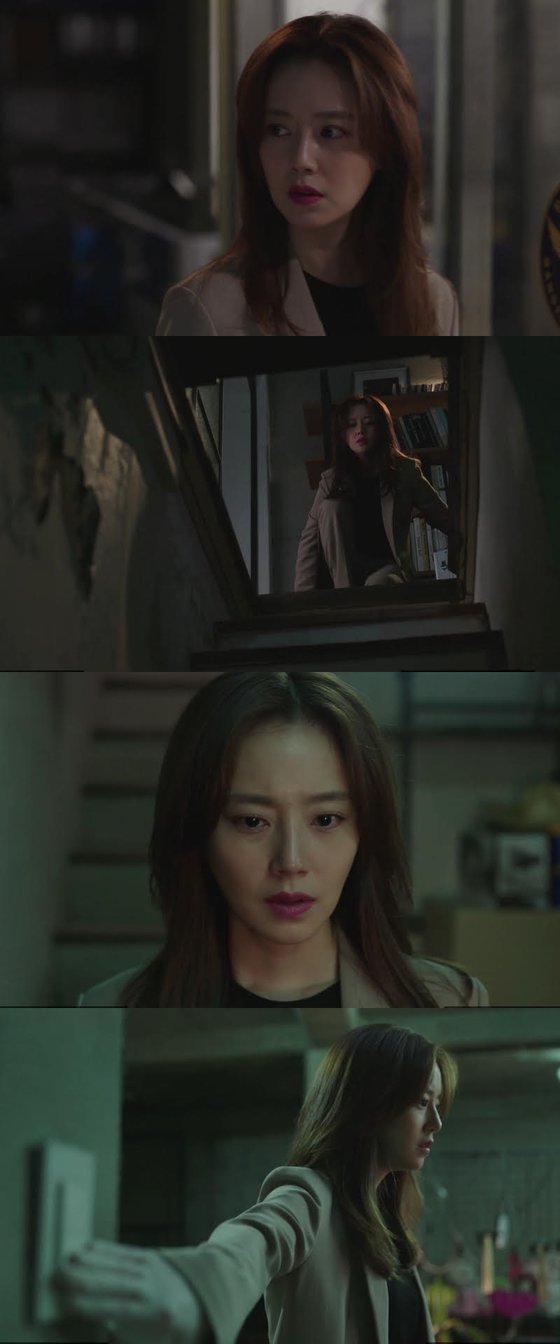 Flower of Evil Moon Chae-won begins suspicious actionIn the TVN drama The Flower of Evil, which was first broadcast on the 29th of last month, suspect Lee Joon-gi (Do Hyun-soo, Baek Hee-sung) is hiding Identity while washing his identity.This is the scene of Moon Chae-won (Cha Ji-won), who is approaching Husbands secret without knowing himself, starting a close-knit pursuit.Among them, the photo shows Moon Chae-won, who opened the basement of Lee Joon-gis workshop, and steals his gaze.Her expression, staring down the stairs as if she had opened a Pandora box, reads an uneasy precursor.Above all, Moon Chae-won, who entered the secret space, is no longer Lee Joon-gis lovely wife, but the eyes of a homicide detective, making him breathe.She is trying to turn off the fire with gloves used for the investigation, and she is curious about what she is trying to confirm in the dark.Especially in the last broadcast, Moon Chae-won fought a fierce struggle without knowing that Lee Joon-gi was his Husband, and found Lee Joon-gis poetry line at the crime scene.It was the only poem line in the world that had the initial imprint of the name on his birthday.It is noteworthy whether the confused Moon Chae-won will sprout doubts about Lee Joon-gis Identity.Lee Joon-gi, the man who played even love, and his wife Moon Chae-won, who began to doubt his reality.The high-density emotional tracking of the two people facing the truth they want to ignore will continue at 10:50 pm tomorrow (12th).