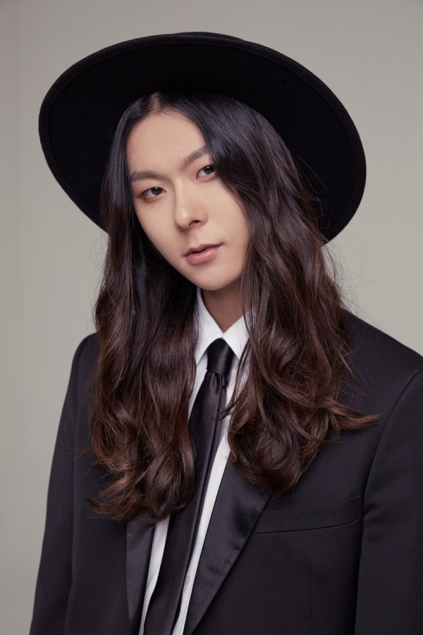 제이진(J Jin) 이미지