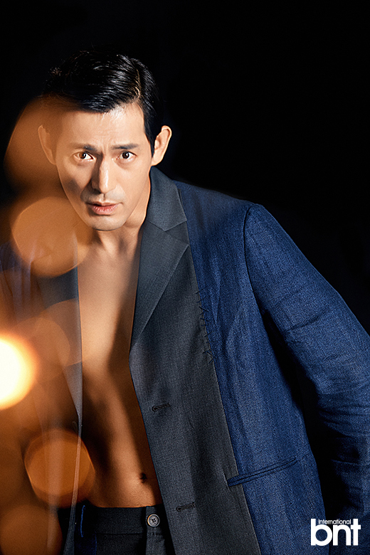Actor Oh Ji-ho has been released.Oh Ji-ho, who is called David of Korea thanks to his distinctive features, showed a soft and gentle mood with a hollow dimples in this bnt photo shoot, and showed the charm of intense and chic azafatal with a luxury physical.Oh Ji-ho, who is busy with the films coming out in turn in the second half of this year, said, The movie Presner, which was filmed in the first half of this year, was released in July and is promoting Taebaek Kwon, which is about to be released on August 20th.I was able to promote the movie while taking pictures with the bnt.I am a former detective and I will go to prison for murder in order to revenge the real criminal who killed my wife.In it, a secret league is unfolding like a UFC game, and eight people including me are fighting.  Frisner seems to have been made realistic by the sum of the actors, but it is made up of action that the martial arts director catches the megaphone and actually hits and hits.So, in the middle of the filming, the actors were taken to the emergency room with bruises. However, Frizner, which has not been successful due to the overlapping of Corona 19 and the opening time.Its a shame that the actual audience through the theater is not long ago, but its fortunate that the results are coming out well, with Frisner coming in third in IPTV and VOD markets, he said.Taebaek Kwon, which will be released on August 20, is also an action film, and his desire to dream of a Jusungchi movie has been achieved.I, a Taebaek-kwon tradition, go down fast to find another successor, the death penalty (Jinsu), which is a subsistence comic action that takes place when I meet a woman (Bomi) and marriage her.It was made using Taebaek Mountain, Geumgang Mountain, and Baekdu Mountain, which are the three major mountain ranges in Korea, and these three moons will meet later and duel. I want you to pay attention to the action because it is a new and new martial arts movie, although the comic element is fun.We need to watch the charm of different martial arts forms with Baekdukwon and Bongsul, which are aggressive tigers, in harmony with nature, and Taebaekkwon, which is centered on defense like water.Because of the large number of romantic comedy, the action in the action is not known much, Oh Ji-ho. However, after marriage, the thirst for action was great.Many people dont know because they have been working as romantic comedy such as MBCs Fantasy Couple and My Sisters Queen, but they have been playing criminal roles for six to seven years, and have also dealt with many actions such as NIS agents, warriors, and mixed martial arts players.But after marriage, the action work did not come in well.I started making myself this year because I wanted to do something, but by coincidence, two action films came in a row and I was able to cool my thirst, he smiled.I did not exercise well when I started shooting, but I went to the gym every day on my day off.It was a routine to exercise aerobic exercise in the morning, exercise muscle exercise in the afternoon, and exercise aerobic exercise again before bed.I have made a good body for a long time, so I am sorry and sorry that the filming is over. The diet is the most important because the completion of the diet is to eat, he said. It is not to finish exercise but to eat.I ate only chicken breast for about 5 months, but the first month was hard.But as time went by, I adapted, and action films made a lot of effort because they needed visual elements and were important. Oh Ji-hos acting career is 22 years. When asked about the most confident part of the Acting, he said, Comic and action is confident.I love the humanistic genre itself, which is affectionate to comedy but gives laughter and impression to the public.Im always trying to work hard because I have a desire to show action really nice, he said.I had no slump during the activity, but I had been on a break for about ten months after marriage, Oh Ji-ho said.But I thought it was crazy because I did not do anything for a long time, and I felt a sense of crisis so I thought that I was forgotten by the public. When asked about the genre or role he wanted to challenge outside of romantic comedy and action genre to MBCs Fantasy Couple and KBS 2TVs Chuno, who were greatly loved for their impressive work, he expressed regret, saying, I wanted to challenge the villain once, but the producers did not call me.When asked about the change before and after marriage to him who had a happy family six years ago, he said, When you are asked about marriage to juniors who are marriage age, it is good to marriage.Before marriage, I was Acting or playing and now I think Ive got a family and Ive become much more responsible.I also heard that I was more interested in Acting and that I was better at Acting as I worked hard. I asked what the reaction of the family was to the new and serious appearance of the husband and father through the CRT and the screen. I was embarrassed and did not show my family well, but this time I invited my family to the Taebaek Kwon media preview.I often heard the compliments to people around me sound like encouragement or comfort, but the message that my wife first received was strangely good, he confessed.My first daughter, Seo-hee, knows that my father is an actor and I like it very much.I never saw if I was upset because I was always beaten in the role of KBS2 Why, Pung Sang, but I always liked and looked after it with a smile on the neat image of MBC There is no twice.I think I should play a more pleasant role because of my daughter. Oh Ji-ho asked if he often talked about his wife and work. I do not share it specially, but when the script comes out, I read each other and share my thoughts.If she is against it, she will choose to act because of her desire as an actor, he said, adding, I will choose to act because of her desire as an actor.When he was over the age of the misfortune, he asked him how to show his incredible admiration appearance. I do not know the secret, but I think he is young when he is doing things related to the media.I have been looking at my face from place to place for 20 years, and I do not know my age because of my familiarity. emigration site
