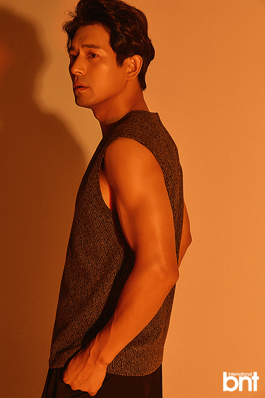 Actor Oh Ji-ho has been released.Oh Ji-ho, who is called David of Korea thanks to his distinctive features, showed a soft and gentle mood with a hollow dimples in this bnt photo shoot, and showed the charm of intense and chic azafatal with a luxury physical.Oh Ji-ho, who is busy with the films coming out in turn in the second half of this year, said, The movie Presner, which was filmed in the first half of this year, was released in July and is promoting Taebaek Kwon, which is about to be released on August 20th.I was able to promote the movie while taking pictures with the bnt.I am a former detective and I will go to prison for murder in order to revenge the real criminal who killed my wife.In it, a secret league is unfolding like a UFC game, and eight people including me are fighting.  Frisner seems to have been made realistic by the sum of the actors, but it is made up of action that the martial arts director catches the megaphone and actually hits and hits.So, in the middle of the filming, the actors were taken to the emergency room with bruises. However, Frizner, which has not been successful due to the overlapping of Corona 19 and the opening time.Its a shame that the actual audience through the theater is not long ago, but its fortunate that the results are coming out well, with Frisner coming in third in IPTV and VOD markets, he said.Taebaek Kwon, which will be released on August 20, is also an action film, and his desire to dream of a Jusungchi movie has been achieved.I, a Taebaek-kwon tradition, go down fast to find another successor, the death penalty (Jinsu), which is a subsistence comic action that takes place when I meet a woman (Bomi) and marriage her.It was made using Taebaek Mountain, Geumgang Mountain, and Baekdu Mountain, which are the three major mountain ranges in Korea, and these three moons will meet later and duel. I want you to pay attention to the action because it is a new and new martial arts movie, although the comic element is fun.We need to watch the charm of different martial arts forms with Baekdukwon and Bongsul, which are aggressive tigers, in harmony with nature, and Taebaekkwon, which is centered on defense like water.Because of the large number of romantic comedy, the action in the action is not known much, Oh Ji-ho. However, after marriage, the thirst for action was great.Many people dont know because they have been working as romantic comedy such as MBCs Fantasy Couple and My Sisters Queen, but they have been playing criminal roles for six to seven years, and have also dealt with many actions such as NIS agents, warriors, and mixed martial arts players.But after marriage, the action work did not come in well.I started making myself this year because I wanted to do something, but by coincidence, two action films came in a row and I was able to cool my thirst, he smiled.I did not exercise well when I started shooting, but I went to the gym every day on my day off.It was a routine to exercise aerobic exercise in the morning, exercise muscle exercise in the afternoon, and exercise aerobic exercise again before bed.I have made a good body for a long time, so I am sorry and sorry that the filming is over. The diet is the most important because the completion of the diet is to eat, he said. It is not to finish exercise but to eat.I ate only chicken breast for about 5 months, but the first month was hard.But as time went by, I adapted, and action films made a lot of effort because they needed visual elements and were important. Oh Ji-hos acting career is 22 years. When asked about the most confident part of the Acting, he said, Comic and action is confident.I love the humanistic genre itself, which is affectionate to comedy but gives laughter and impression to the public.Im always trying to work hard because I have a desire to show action really nice, he said.I had no slump during the activity, but I had been on a break for about ten months after marriage, Oh Ji-ho said.But I thought it was crazy because I did not do anything for a long time, and I felt a sense of crisis so I thought that I was forgotten by the public. When asked about the genre or role he wanted to challenge outside of romantic comedy and action genre to MBCs Fantasy Couple and KBS 2TVs Chuno, who were greatly loved for their impressive work, he expressed regret, saying, I wanted to challenge the villain once, but the producers did not call me.When asked about the change before and after marriage to him who had a happy family six years ago, he said, When you are asked about marriage to juniors who are marriage age, it is good to marriage.Before marriage, I was Acting or playing and now I think Ive got a family and Ive become much more responsible.I also heard that I was more interested in Acting and that I was better at Acting as I worked hard. I asked what the reaction of the family was to the new and serious appearance of the husband and father through the CRT and the screen. I was embarrassed and did not show my family well, but this time I invited my family to the Taebaek Kwon media preview.I often heard the compliments to people around me sound like encouragement or comfort, but the message that my wife first received was strangely good, he confessed.My first daughter, Seo-hee, knows that my father is an actor and I like it very much.I never saw if I was upset because I was always beaten in the role of KBS2 Why, Pung Sang, but I always liked and looked after it with a smile on the neat image of MBC There is no twice.I think I should play a more pleasant role because of my daughter. Oh Ji-ho asked if he often talked about his wife and work. I do not share it specially, but when the script comes out, I read each other and share my thoughts.If she is against it, she will choose to act because of her desire as an actor, he said, adding, I will choose to act because of her desire as an actor.When he was over the age of the misfortune, he asked him how to show his incredible admiration appearance. I do not know the secret, but I think he is young when he is doing things related to the media.I have been looking at my face from place to place for 20 years, and I do not know my age because of my familiarity. emigration site