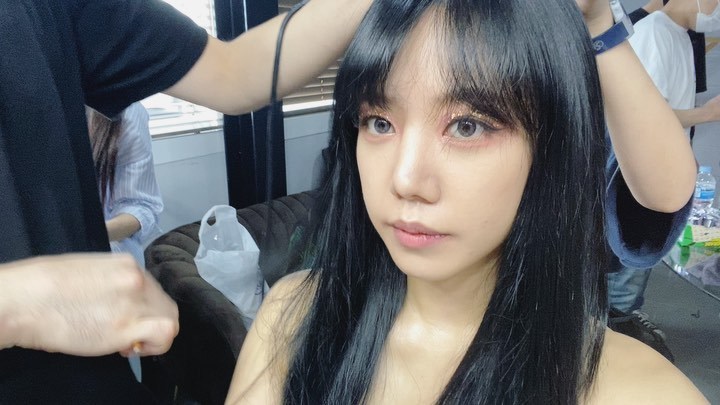 Apink Kim Nam-joo reveals recent statusOn August 19, Kim Nam-joo posted a video on his Instagram.Kim Nam-joo in the public footage is in hair styling; Kim Nam-joos big eyes and neat atmosphere captures Sight.The netizens who watched the video responded It is really beautiful and It is pure.Meanwhile, Kim Nam-joo releases a single and debuts solo on September 7; Kim Nam-joos solo debut song is known as the self-titled song of (girl) childrens minor.