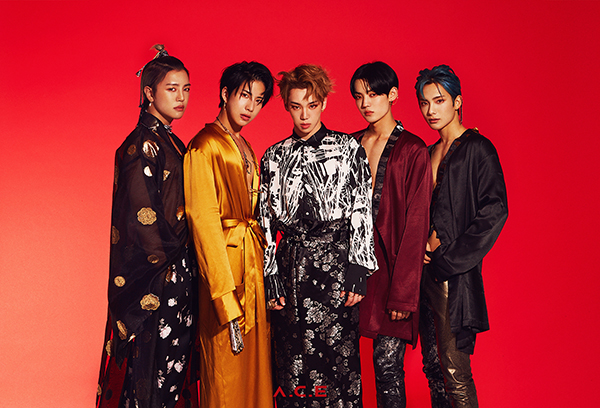 Boy group A.C.E (Ace) released a second concept photo.At 0:00 on the 20th, Ace released the second concept photo of the new album Ho Ji Mong through official SNS.Starting with leader June, Chan, Kim Byounggwan, Donghoon, and Wow, the oriental styling, props, and members intense eyes were added under the red light, and Aces charm was imprinted once again.At 6 pm, their group concept photo was also released.The harmony of Ace members who made use of their individuality centered on Kim Byounggwan in a unique style fusion costume captivated Eye-catching and raised expectations for Aces oriental fantasy.Aces fourth mini album, HJZM (The Butterfly Phantasy), is an album that shows Aces original image, which has created unique colors through UNDERCOVER and Twirl Line last year and has shown various charms.Expectations are high that Ace, who has taken out the weapon called Oriental Fantasy, will once again capture the hearts of the public.On the other hand, Ace will return to his fourth mini album Ho Ji Mong () on September 2.Photo: Bit Interactive