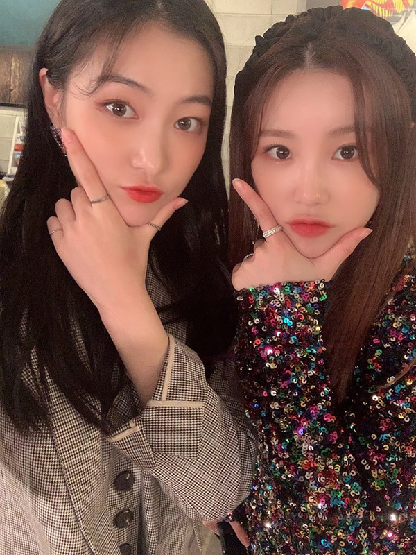 레드스퀘어 이미지