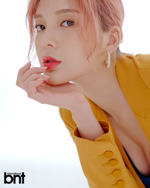 A picture of Cho Sojin from Nine Muses was released.Cho Sojin, who has expanded his activities from girl group Nine Muses to actors, recently filmed with bnt.As for Nine Muses 10th anniversary, he said, I wanted to have a fan meeting or concert for the 10th anniversary, but I can not do it situationally with Corona 19.I want to see the fans too much, and I am really grateful to the fans who have been around for 10 years after a lot of things have happened in 10 years. As for the last fan meeting, he said, I saw the faces of the fans who were cheering under the stage.I could see all the faces I could not see. As for the role he wants to challenge, he said, The girl crush image of Nine Muses and the strong features are so strong that many people see it, but there are surprisingly many bright parts and hairy parts.So I want to try a bright and penniless role. Then I think it will be more natural.For example, it is the role of Deokseon in Reply 1988 and Noh Soo-young in Potato Star. When asked about maintaining weight at the time of the activity, he said, When the activity is over, it is okay.Until the pre-recording was over, I would hold on to a cup of Americano and a little rice or eat Americano. The biggest slump in life came after Nine Muses was disbanded, and I still have a problem now and then, but what do I do well? What can I do in the future?It was a time when I did not know what I liked. And what I had done so far felt empty. When asked what he wanted to say to someone who dreamed of being an entertainer, he said, Its best to do what I like most.I regretted that I would study, but I did a good job of doing what I liked now.Minjee Lee