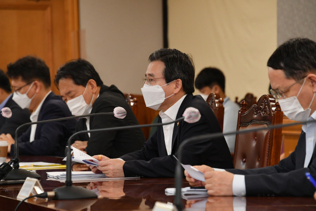 김용범 이미지