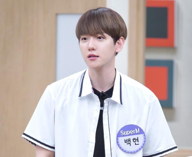 EXO Baekhyun talked about his appearance as a SuperM leader in Knowing Bros.Lee Tae-min, Baekhyun, Kai, Tae Yong, Mark, Lucas and Ten of the Global Project Group SuperM appear as transfer students on JTBC Knowing Bros broadcast on the 29th.As SuperM completeness can be seen for the first time in Knowing Bros, members deliver special group episodes.EXO Baekhyun recently released the episode that he had as a leader at the time of SuperM activity in the Knowing Bros recording.Baekhyun usually complains to the company as a leader instead of the members, and he always moves because of the word Lee Tae-min. Baekhyun said, When I hear Lee Tae-min, I always say I will talk and passively (?)He showed himself as a leader.The brothers then asked other SuperM members, Is Baekhyun dignified as a leader? And the answer of Kai was a big smile on the scene.On the other hand, Lee Tae-mins words and Kais sensible answer to the leader Baekhyun can be found on JTBC Knowing Bros broadcasted at 9 pm on the 29th.