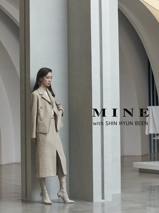 Actress Shin Hyun-bin has been chosen as the model for Brand MINE in a modern elegance motif based on an artistic sensibility.For the first time in the 2020 F/W Brand history, Mein has selected a model for the first time, and shin Hyun-bins artistic side and mines encounter with the artist who studied art capturea sense of more delicate and artistic sensibility.The 2020 F/W campaign aims to convey a message of empathy and healing to modern people who are tired of everyday life by focusing on their inner, visual, and tactile sensations under the theme of Your Mind, Your Sense.In the cross-coordination of traditional classic lines and casual items, Mein showcased some of the most versatile items in everyday life.  Tweed jackets, long pleated skirts, wool coats and other f/w season-leading items complete dazzling and sophisticated autumn looks.In the published photo, Shin Hyun-bin exudes a feminine elegance charm.  The modern design and artistic sensibility of Mine enhance the Elegance atmosphere of Shin Hyun-bin.Shin Hyun-bin is attracting attention for his eye-catching appearance in tvN drama The Wise Personal Life.Mines new 2020 F/W products can be found in stores nationwide and at Hansoms official online mall, Hansom.com.