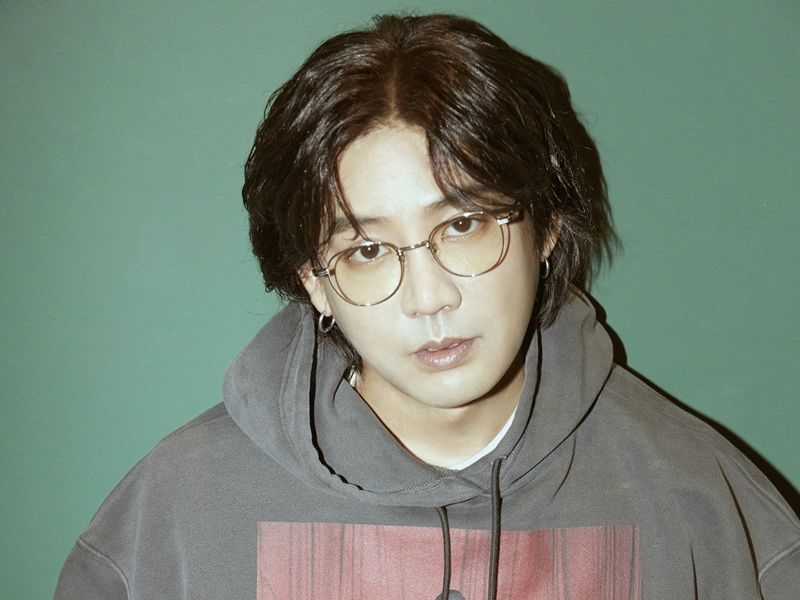 Divine Channel is a producer team consisting of two people, Lim Kwang-wook and Lion Kim.The two men, who met in 2010, started collaborating well with each other and founded the company in 2012. Lim Kwang-wook is also head of the Music label Code Share.Divine Channel, which has been making songs with various producers, released its first solo album, Esporte Clube Bahia Products (BYPRODUCT) at 6 p.m. today (3rd).Wang Feifeieded (Faded), featured by Rupee and EXO Chanyeol, Mamma featured by Gaeko and Gwang-il Jo, and Post It featured by Lilchery and Goldbuda! (Post It!) has three songs in it.Wang Feifei is a pop/Hip hop genre song with dreamy and emotional melodies, a story of empty people living alone in lonely cities.Mamma is a hip hop song with an impressive oriental sound, and it contains the publics reaction to the dream that walked like a gamble and self-reflection as lyrics: Post It! is a song of lyrics with the themes of Flex (Writing Money at will) and Sweg (self-show and free-spirited), with a combination of strong beats and dreamy sounds.It is noteworthy that all three songs were presented as titles.CBS interviewed Divine Channel in writing to commemorate the release of Esporte Clube Bahia Products; the interview was answered by Lim Kwang-wook, producer of Divine Channel.Next up, one-on-one.1. Please introduce the Divine Channel team first. Please explain the teams departure, members, and direction of the music.The Divine channel started with the opinion that we should meet Lion Kim (KARAde) in 2010 and produce it together.Officially, we started a company in 2012. And it took me a year or two to get a full-fledged job.Until then, I was producing only personally and then I became a team, so Music was not packed with one emotion, but it seemed to be more diverse.I felt that charm and collaborated with a lot of producers.Only two of me and Lion Kim started making albums by choosing to act under this name (Divine Channel).In addition, producers of various genres such as Sakehands, Geoffrocause, Mike Dupree, etc. in United States of America, Impale, Tipsy in Korea, etc., freely work in the big frame of code share, and Divine channel will go to only two compositions.I didnt set the direction for the music. Instead, I think its important to show me and KARAdes color.So far, weve produced a variety of music, or products.Esporte Clube Bahia Product is a new type of product that is united only in our color.3. It is said that Hip hop has filled the sensitivity of Divine channel only, and I want to know why this album-oriented genre is Hip hop.Since I was a child, I started music with Hip hop, and there are many music that I enjoy listening to, but Hip hop is a high proportion.My favorite The Artist and producers are also based on Hip hop.When I first produced Music, I started with MPC3000 (a drum sampler that is often used for hip hop production).4. Also, I am curious about the direction of this album, composition and production process of the song.The direction of this album was just to try a music that we want to do and think is cool, without any other consideration.I wanted to communicate with Hip Hop listeners with this result. I was excited about the process.I just put the instruments in my mind and the results came out on our Feelings. It was so good to hear.I think its a team that the United States of America and the producer in Korea met, so there is a beat of the foreign hip hop Feelings and a beat of Korea.I wanted to make Asian Hip hop properly in the case of Mamma, which used the instrument orientally.Wang Feifei is a bit more United States of America sentimental pop/Hip hop. Post it!I really wanted to work on it because it was so original, and I wanted to put it in the album, so I got three songs.First of all, I continued to listen to the bts I decided to put on the Divine channel album, and I had a lot of meetings and a lot of worries about what The Artists would fit in.Basically, I found people who would maximize the emotions of beats.Mr. Gaeko or Mr. Chanyeol came to my studio and got to go to the office. I took a beat while talking to Mr. Gaeko.In Wang Feifei Did, I wanted to give a melancholy sensibility by entering Mr. Rupees emotional high-pitched melody line and Mr. Chanyeols calm and cool bass tone.In the last words, I wanted to bring in a tight rap while saving the Asian Feelings. Just Mr. Gaeko and Mr.Mr. Gaeko had a relationship from the beginning, but in the case of Mr. Gwang-il Jo, he heard a lot of his music and played love call through the company.Lillecherry, Goldbuda, and others are the same, but especially the Artists I want to share.I think youre playing a creative, wonderful music.I reported a lot of their content, and I made a new beat to match our color while hanging out with them and made a love call.6. I worked with numerous The Artists, including BoA, BTS, Kang Daniel, Bix, Girls Generation Taeyeon, EXO Sehun & Chanyeol, Shinhwa, CLC, BTOB, Hotpelt.It is also the most active production team, but what do you think is the secret to finding Divine channels here and there?If youre looking for us, thank you for the sound of the Divine channel, and you said that the sound part or the concept Feelings are good.And I think youve built up a lot of trust since youve worked on it. This team is good at music. So much for thank you.7. This album has only three songs, but are you preparing for another album recently?Yes, Im still working on the next one, and Im going to keep releasing it, and Im going to try it in a different color this time, and its likely to be a song with more songs!8. Please tell the people who waited for the new album of Divine Channel.Its a really fun song. I hope youll enjoy it. Were going to release a lot of good songs in the future, so please enjoy it!!!Producer team Divine channel Lim Kwang-wook and Lion Kim, who released their first solo album Esporte Clube Bahia Product, are a producer team Wang Feifei Did - Mamma - Post It!Three singles released on the 3rd day, all the title song Hip hop based album composition. It is a product that is united only in our color. It is a really fun song, please listen to it.