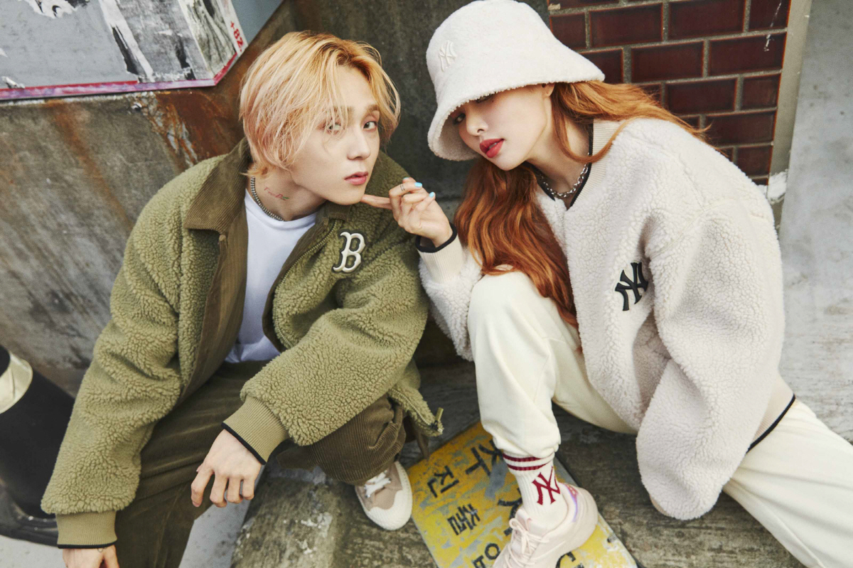 In addition to the personal photos of Hyuna and DAWN released earlier by the premium Sesame Street casual brand MLB (MLB) developed by F & F, the couples pictorials were further released.Hyona and DAWN, the representative couple of entertainment industry who have been in public for 5 years, boasted perfect breathing with extraordinary chemistry throughout the filming and improved the perfection of the picture.In addition, as a fashionista couple, various MLB fries products were used to show various couples.In the couple pictorial, Hyuna and DAWN proposed four versions of stylish fly-ply couples.In the Blue Color High Neck Furys jacket, Hyuna presented a pink-colored Furys ball cap and a fleece bucket bag, DAWN produced a playful couple of blue color corduroy baseball caps and crossbacks, and also showed the same ivory color house-up frys.In addition, we have completed the tone-on-tone styling of the Sesame Street martial arts that can be felt only in the MLB brand using the baseball jumper style fly.The MLB 20FW FRECE collection, which will be presented under the theme of FALL IN FLEECE, received a lot of attention from the time of release of personal pictures before DAWN and Hyonas couple pictures.Inquiries continued about the products worn by Hyuna and DAWN, prompting some products to be sold out temporarily.As soon as this couple picture is released, it is attracting attention as Couple of the Year among couples.In addition to clothing line, MLB FRIES has introduced new hat line, mini cross bag, bucket bag, and bag line consisting of ball cap, ear cap, bucket hat, etc., and expanded the range of consumer choice with various designs and product lines than last year.The newly released Hyuna and DAWN couple pictures and products can be found on the official OnLine Mall and Instagram.