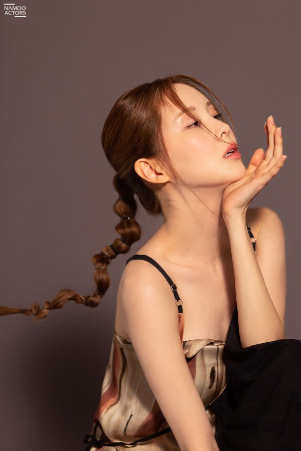 Seohyuns behind-the-scenes SteelSeries has been unveiled and is the talk of the town.Korea pictorial has attracted attention by showing beautiful visuals and a deeper atmosphere.SteelSeries, which was released, featured Seohyun, who is filming W. Korea, which led to a hot reaction online.Seohyun, a pronoun of purity, showed off his charm of reversal, which he could not see before, from chic charm to soft charisma when filming began.Especially, the presence of Seohyun in front of the camera was even brighter.In addition to capturing both the heart and the woman with brilliant beauty, she also showed a variety of costumes with her original personality and showed her generous aspect of the artist.In addition, the unique aura from the deep eyes of Seohyun, which changes every minute, is a reaction that has sensory completed the picture.Meanwhile, Seohyun will return to the house theater with JTBCs new Wednesday-Thursday evening drama Private Life.In the play, he played the role of a life-style fraudster, who is a hobby disguise and a fraud.I will boldly show the real life of a fraudster who hides his car, manipulates his privacy, and lives as a multi-full bouquet.In the meantime, he has appeared in various works such as Thieves, Thieves, Time, Hello Dracula and has built up his trust as a leading actor.The acting power and high character digestion power that delicately utilize the emotion of Seohyuns main specialty are enough to make a strong impression on viewers.While the private life gives a new and exciting pleasure with a different acting transformation, expectations are also focused on the big performance of Seohyun in the drama.Seohyun starring JTBCs new Wednesday-Thursday evening drama Private Life will be broadcast on October 7th.