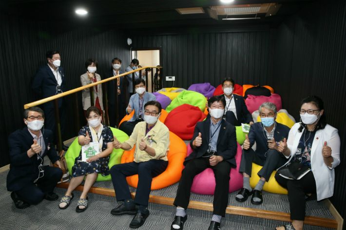 행복사진공예 이미지