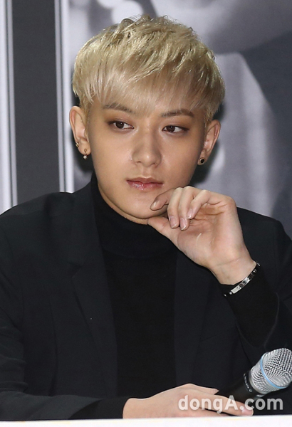 Tao Entertainment, a subsidiary of Tao, announced the death news of Taos father, Hwang Chung-dong, through an obituary on the 11th.Im sorry, Tao said, and Im going to have to give Tao time to take care of his family and to take care of him.The deceased was a founder of the Tao Entertainment and a warm figure to the company and its family, the agency said. He died fighting a sick horse in a hospital.On the other hand, Tao made his debut as a member of EXO in 2012, and after Taos father demanded the withdrawal of Tao from SM Entertainment on April 22, 2015, he returned to China and continued his entertainment activities.