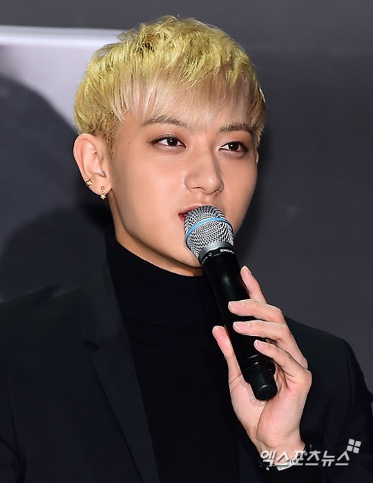 Former member of the group EXO Tao (HwangzTao) was hit by Fathers death on Wednesday.On the 11th, the agency announced through an obituary notice that Taos father had died of chronic illness.We all have to give Tao time to funeral and take care of our family, the agency said.Because he was the father of Tao, who showed up on various broadcasts with his friend Tao, his son Tao, the Chinese netizens are praying for the deceased with a comment saying, How can you go so suddenly?On the other hand, Tao made his debut as a group EXO in Korea in 2012 and withdrew in 2015 and became very popular in China as his real name, Huangz Tao.Photo = DB