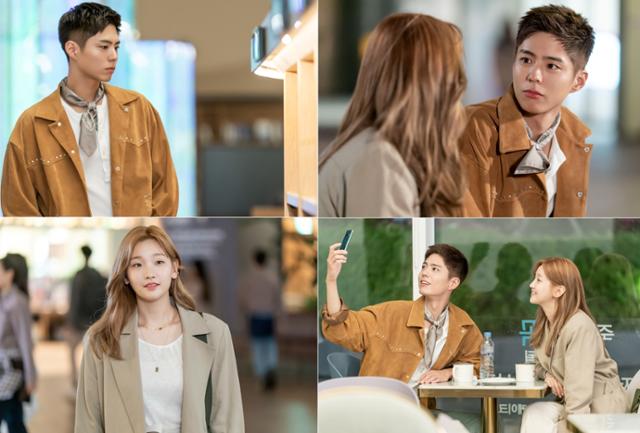 Record of Youth Park Bo-gum, Park So-dams thrilling Precious Moments, Inc. was captured.TVN Mon-Tue drama Record of Youth will reveal the appearance of Park Bo-gum and Park So-dam, who share each others daily life, on the 14th.I had a fateful first meeting with Choi Ae, Sa Hye-joon, who had dreamed of stabilizing in the last broadcast. I confessed that I was a fan of Won Hae-hyo (Byeon Woo-seok) unexpectedly in the Ducking Out crisis.The two young people, who had a lot of sympathy, became friends, but the two people who slowly permeated each other were excited by the romance of youth.In the meantime, the sweet atmosphere of Sa Hye-joon and Ahn Jung-ha in the public photos catches the eye.In the first meeting, I can support someone stably if my daily life is hard, and I am stable because I went to make-up bus king instead of dinner with Sa Hye-joon.The eyes of Sa Hye-jun are full of love. The trembling seems to be conveyed under the stability of not approaching.Sa Hye-joon, who looks at the stable with a light smile, also causes simkung.Above all, the curiosity and favorability toward the stable in the deep and straight eyes of Sa Hye-joon stimulates the excitement. The two youths with bright faces in the subsequent photos add anticipation to their relationship changes.Whenever Sa Hye-joon is in trouble, he raises his curiosity about the two people he faces in the place he is looking for, and why he met in a special place.In the third episode broadcast on the 14th, another change of relationship comes between Sa Hye-joon and Ahn Jung-ha.Here, he will show his unique sense of stability that he learned about Sa Hye-joons grandfather, Sam Min-ki (Han Jin-hee), and find the right thing for him and help him.The process of comforting each other, Sa Hye-joon and Ahn Jung-ha, who have permeated each others daily lives, will give a thrill to the production team of Record of Youth. Please watch if you can tell your sincerity to Sa Hye-joon, who decided to fold his dream and join the army.On the other hand, tvN Mon-Tue drama Record of Youth will be broadcast on tvN at 9 pm on the 14th.