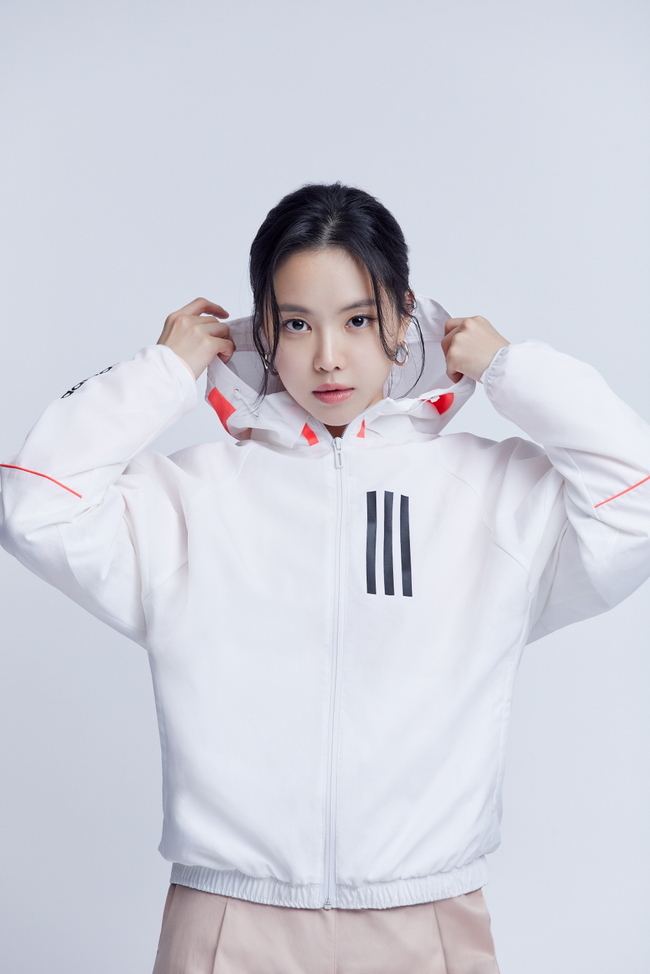 Son Na Eun Song Min Ho Expressed Freedom To Cross Lines