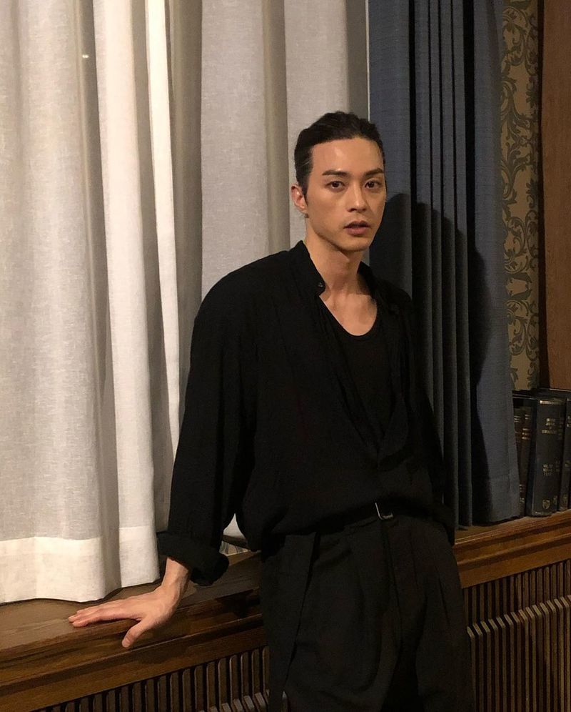 'Flower of Evil' Kim Ji-hoon , Handsome guy Bereavement down cool Smile