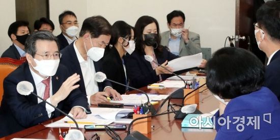 김용범 이미지