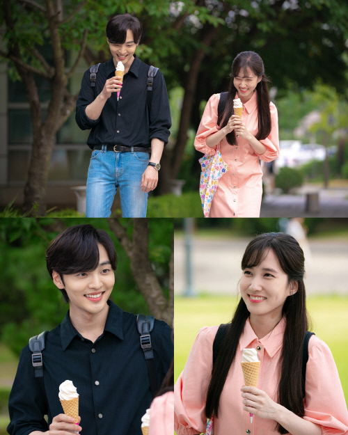 SBS Wall Street drama Do you like Brahms? is a story about the shaky dreams and love of classical music students on the twenty-nine borders.The relationship between Park Eun-bin and Park Joon-yung (Kim Min-jae) who became comfort to each other conveys warm comfort.In the last six episodes, Chae Song-a was aware of his heart toward Park Joon-yung.When Chae Song-a saw Park Joon-yungs face, his heart collapsed and he said, I like it with tears.Currently, Park Joon-yung seems to have more than friendship with Chae Song-a, but he has not yet realized his mind.So I wonder what Park Joon-yung would have told me after listening to Chae Songs Confessions.In the meantime, Chae Song-a and Park Joon-yung, who were released ahead of the 7th broadcast on the 21st, were caught.The two people in the public photos are walking around the Campus with one ice cream.Chae Song-as face is full of excitement, and Park Joon-yungs expression is not leaving a bright smile.I hope youll see how Song and Jun-young will continue their minds in the midst of a flurry of surroundings, and the story of the two who will spend the last semester together at the College of Music Campus, the production team said.The chemistry of Park Eun-bin and Kim Min-jae makes the scene more anticipated: the visual blend of two people, even the dimples smile, is perfect itself.As the time goes by, watching the two peoples chemistry is also a point of view.Do you like Brahms? The 7th will be broadcast at 10 pm on Monday, 21st.Photos  SBS