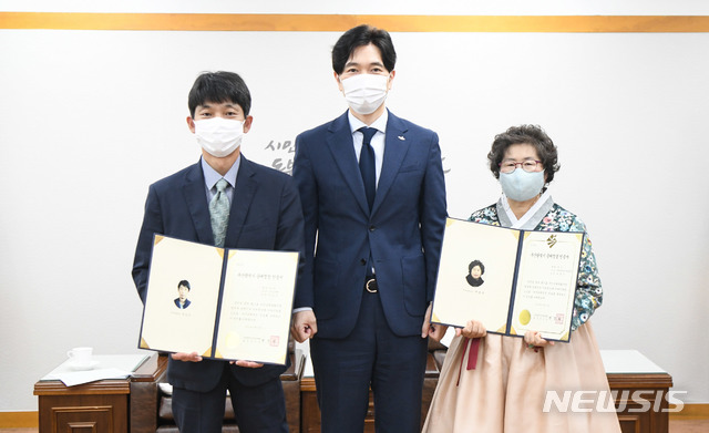 박봉덕닥종이인형갤러리 이미지
