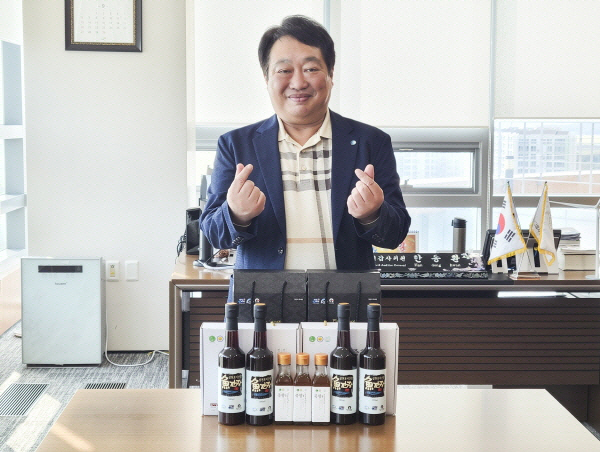 인핸드 이미지