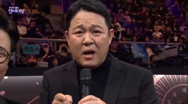 홍세영 이미지