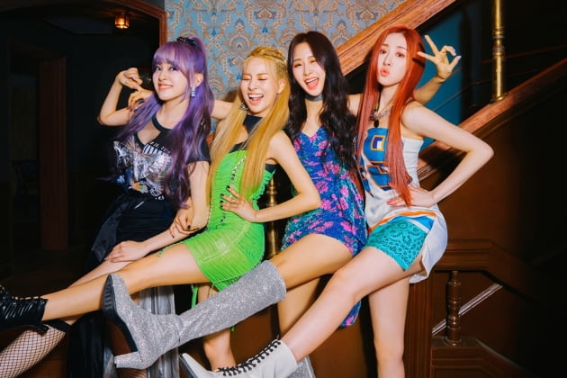 솔라 이미지