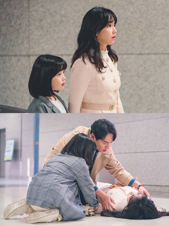 Why did Lee Yoo-ri lose his mind and fall?Channel A Golden Jackson Lie of Lies, which is broadcasted at 10:50 pm on the 25th, will depict Lee Yoo-ri, who is becoming increasingly desperate for a snowball-like lie.Lee Yoo-ri, who was earlier in the book, approached Kang Ji-Min (Yeon Jung-hoon) to become a stepmother of her own daughter, Kang Woo-ju, and succeeded in attracting attention to him, but concealed the truth because she thought her former mother-in-law Kim Ho-ran (Lee Il-hwa) might try to hurt her child again if she learned about this.However, in the 6th episode broadcast on the 18th, Kim Ho-ran began to doubt the existence of Kang Woo-ju (Kona Hee), suggesting that another crisis would come.In the meantime, Ji Eun-soo, who looks at somewhere and looks at her with a fearful expression, is caught and is exploding the attention of viewers about what happened.Ji Eun-soo, who was with Kang Woo-ju, eventually lost his mind and fell down and faced a serious condition.Kang Ji-Min also finds her faint and runs one step to guess the urgent situation.I wonder what caused the loss of the spirit of Ji Eun-soo, who was approaching the goal by overcoming all the adversities, and it amplifies the tension by saying that there is a little crack in the peaceful daily life of a family.Like this, Lie of Lie depicts the story that unfolds through a womans lie about her life and an atmosphere that can not slow down even for a moment, making viewers unable to take their eyes off every week.Channel As Lamar Jackson Lies 7 will air at 10:50 p.m. on the 25th and will be available at the OTT platform wave at the same time.Photo = Channel A
