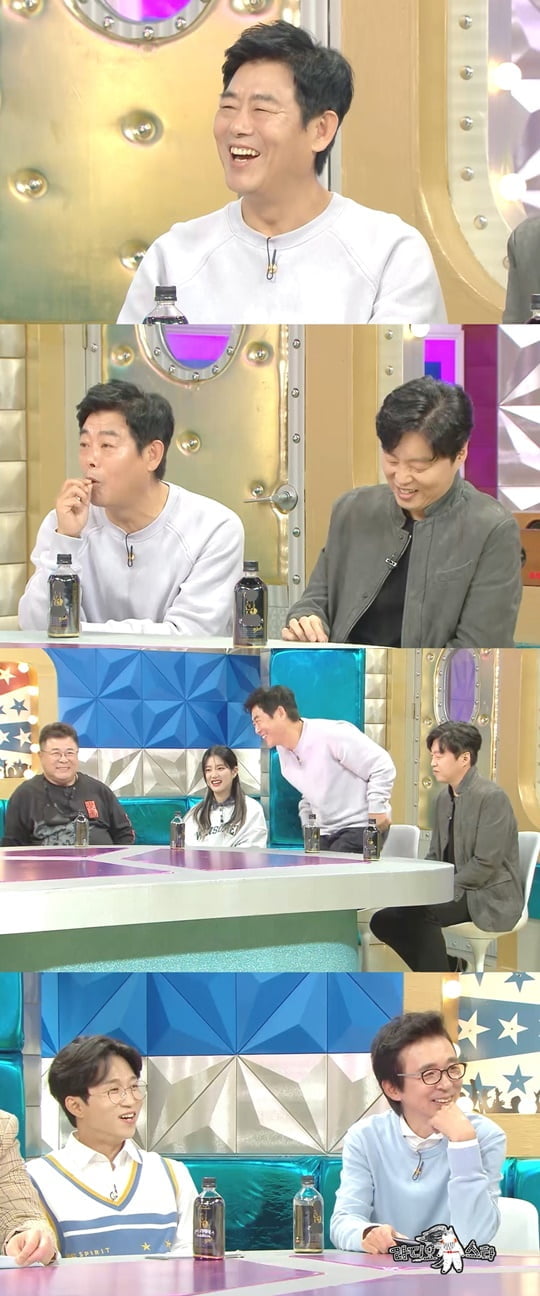 Actor Sung Dong-il appears on Radio Star and tells the episode of the same house, which became the azit of the actors.Sung Dong-il and Sung Bin Brother and Sister, who are still loved by the public in entertainment, are wondering why global stars BTS V and Jo In-sung are just the Uncle.Sung Dong-il will also release episodes of children who like books that have become scenario collectors, raising expectations for the show.MBC Radio Star, which is scheduled to air today (30th), will feature Baek Il-seop, Yu-bi, Sung Dong-il and Kim Hee-won, who are proud of family-like chemistry for Chuseok, and Just like Radio Star.Actor Sung Dong-il plays his role in each film that appears in movies, drama dramas, and entertainment.The audience is loved by many viewers for their unique acting and dedication. This Chuseok will meet with the audience with the family movie Security.The house of senior Sung Dong-il, who is full of love from juniors, is an azit of actors who are often visited by Jo In-sung, Park Bo-gum, and Lee Kwang-soo.Sung Dong-il said, A few days ago Kim Kwang-kyu went to sleep.In addition, (Lee) Kwang Soo-rang (Kim) Sung-gyun said that he had to come home at dawn. MC Ahn Young-mi, who listened to the story, said, I want to go to the house!Sung Dong-il raises his curiosity by saying that his wife reveals his own life (?) and romantic aspect of taking his wife when he asks if she does not like frequent visits by juniors.Meanwhile, Sung Dong-il tells Sung Joon, Bin, Yul Brother and Sister that global stars with many fans, such as BTS V, Jo In-sung, and Park Bo-gum, who are looking for the same house, are just the Uncle.Sung Dong-il also became a scenario collector by Jun, Bin Brother and Sister, who like books, and called for Sung Dong-il (?) From the reason for this, I will give a warm heart to my son who is in the second grade of junior high school by revealing the fact that puberty has not come yet and an anecdote that shared his mind with his son.In addition, Sung Dong-il will tell stories that make the ears hard to hear, such as the secret of maintaining a close relationship that has surpassed the generations from his peer Kim Kwang-kyu to his younger generation BTS V and Park Bo-gum, and the difficult and difficult acting genre to the self-styled acting actor Sung Dong-il.Meanwhile, Sung Dong-ils Same House story, which is built up by seniors and juniors, can be found through Radio Star, which will be released at 10:40 pm on Wednesday, today (30th).
