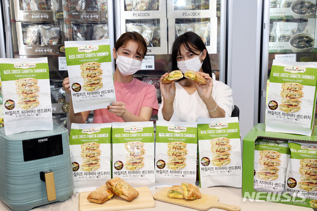 밀크앤치즈 이미지