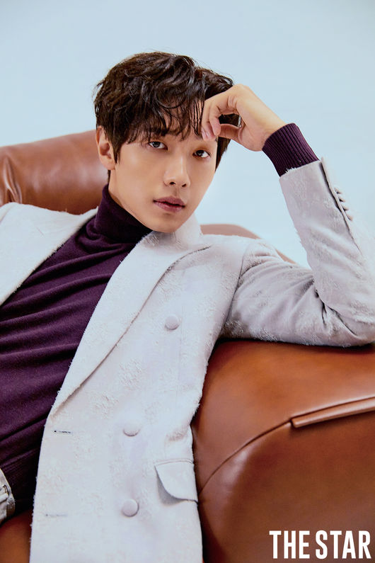 A magazine fashion picture of Actor Ji Hyun Woo has been released.In a photo released through the October issue of Magazine The Star on the 5th, Ji Hyun Woo revealed his cool charm under the theme of AUTUMN MELODY.Ji Hyun Woo in the photo released on the day showed his own force by making chic eyes or posing freely on the sofa.Especially, Ji Hyun Woo is doing this shooting, and Ji Hyun Woo is studying cyan for each cut and writing down the answers to the interview questions in advance.In an interview after the filming, Ji Hyun Woo said, I think that the cut will be made in various ways by concept, and this picture will come out well.At first, I was sympathetic to the main character Na-eun, he said, I chose the drama Love is annoying but I do not want to be lonely. I was attracted to the pleasant approach rather than being too serious, and I needed this role, he said, adding, I felt that my character was attractive because I thought about what kind of person Na-eun would need.Ji Hyun Woo, who started singing with the band Sageori earlier this year, said, I started music before acting and my dream was a guitarist when I was young.I always had dreams about singers and bands, he said. I felt thirst for music and felt that I could not achieve my dream.I formed a band with my favorite musicians to do what I want to do before it is too late. Ji Hyun Woo, who was called Original Hunnam and Original Young and Hear from the beginning of debut.I was greatly loved by Old Miss Diary, but at the time I was twenty-one years old and did not understand the emotions of women.I did as the script came out and I thought, Why do you like me? But now I know why.I feel the energy and energy that I can see. When asked about the most changes in debut and current activities, he said, I changed a lot about my attitude to work and the efforts of the staff.I am grateful that the staff will do their job, but I am grateful that I try to get out better.  From a moment on, I read the actors pictures until the interview.I feel sympathy for my peer Actor and it is comforting and empowering for me. When asked about Ji Hyun Woos style of love, he said, It always depends on the other party. It depends on the relative and age.When I was a child, I had work and love at the same time, but I think its not easy to meet someone who can understand this because Im working at the same time, he said.Finally, about his acting strengths, I likened it to food, it is a style that does not want to use seasoning as much as possible.I can be a little bored, but I want to feel comfortable with my acting like a good food and digestive food. I want to convey the truth with acting. dusta
