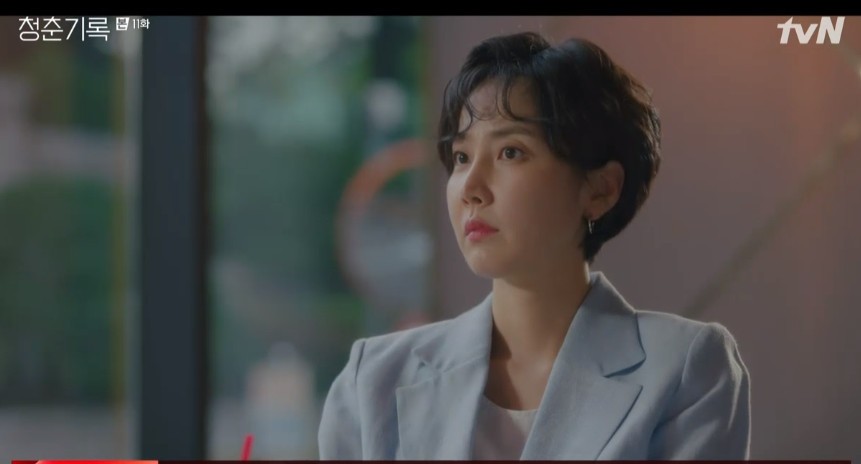 Park Bo-gum is trying to protect his lover Park So-dam even in the worst crisis with same-sex Scandal with Lee Seung-joon.On TVNs Record of Youth broadcast on the 12th, a repeated ordeal by Hye-joon (Park Bo-gum) was drawn.Even in this ordeal, the relationship between Hyejun and Jeongha was solid. I am sorry that I have not been able to spend a lot of time together.You know, I am the studio representative. Hye-joon said, Did you make that studio alone? He also helped him in both ways before the opening of the shop in Jeongha.The meeting between Hye-joon and Hollywood director James was also concluded. MinJae cheered on Hye-joon, who was nervous, saying, I enjoy it, because I am renewing the best of your life every day.After meeting with James, Hye-joon delivered his last impression in a skillful English, and James, who was fascinated by Hye-joon, sent a love call saying that he wanted to be with him in his next film.Hye-joon was delighted to play.But for a while, Lee Young (Shin Ae-ra) laughed, saying, Whoever looks like it is Sa Hye-joon, while Hye-joon and Charlie Jeongs same-sex Scandal were on the air.Lee Young-eun Are you comforting me now? I think Hye-joon was talking about a little while ago.Youre not too interested in the entertainment industry, and if this happens to Haehyo, Ill be fine with it, he said, hinting at the fact that he was a Hyejun.Then Ae Sook asked about the broadcast, and Lee Young-eun announced that Hye Jun loves men. Ae Sook said, I love you, but what does gender matter?Theres a woman shes dating, he said.Meanwhile, Tae-soo called MinJae, saying, As a manager, I will help you. Tae-soo said, There is a bowl for people.Its too big for CEO Lee to have, MinJae said, and said, Why am I so sick? Why am I carrying him?Taesus tip is to inform the public about his relationship with Hyejun and Jungha. He said, If Hyejun is good, I do anything.I want to protect the daily life of Jungha.Nevertheless, I tried to reveal my relationship with Hye Jun for Hye Jun, but my old lover, Jia (Seol In-ah), was one step quick.