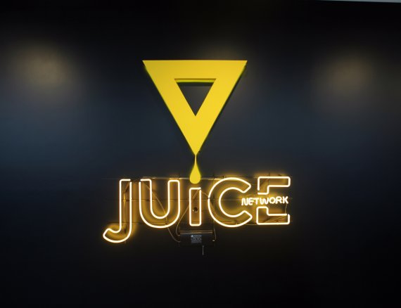더블유에이콘텐츠 이미지
