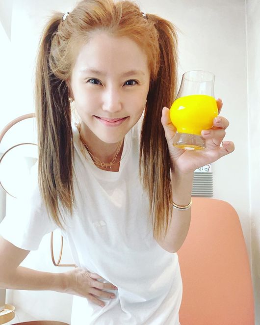 Actor Yoon Mi Lee showed off her cuteness for forgetting Age with her biceps headYoon Mi Lee posted a picture and a photo on his instagram on the 14th, I am managing for my health these days.The photo shows Yoon Mi Lee, who is dressed in a white dress, smiling brightly at the camera, especially with her two-headed hair.Im a friend of Rael these days, going to school, going to kindergarten, and sleeping with my youngest president, said Yon Mi Lee.I have a laugh today, he added.Meanwhile, Yoon Mi Lee has three girls in the composer The main video lesson and marriage.