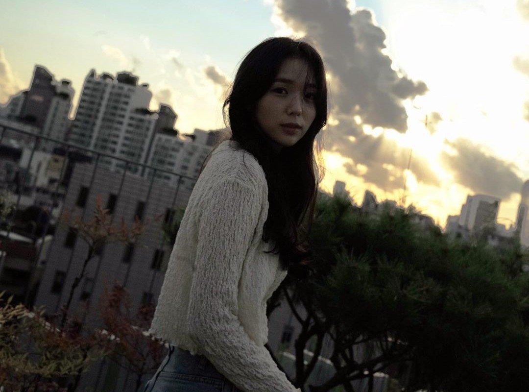 Chae Soo Bin Goddess Beautiful Even In Backlight