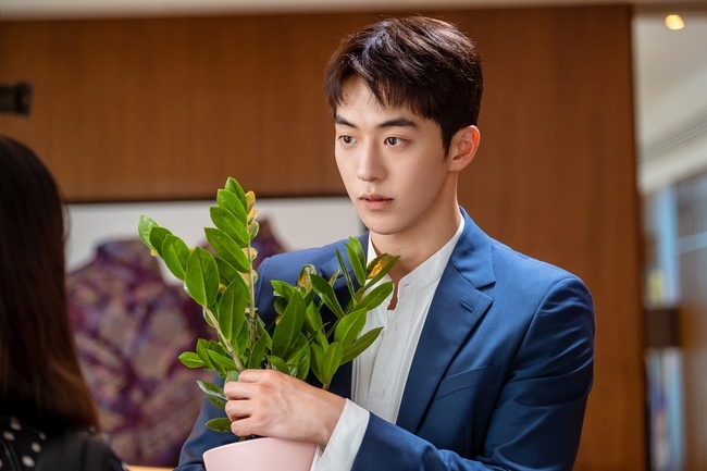 Interest is focused on Actor Nam Joo-hyuk returning to the new Character.While the first broadcast of TVNs Saturday Drama StartUp is approaching October 17, Nam Joo-hyuks youthful geocoding romance is attracting many peoples expectations.Nam Joo-hyuk Gi, who has been widely loved as a character full of personality in various works, is curious about what kind of acting will make viewers enjoy their eyes and ears.So, I learned about the three interesting Nam Joo-hyuk TMIs ahead of the first broadcast.# Park Hye-ryun Writer x First Meeting with Director Oh Chung-hwanThe first meeting between Nam Joo-hyuk, Park Hye-ryun and Oh Chung-hwan is attracting a lot of attention before the airing.Nam Joo-hyuk, who is growing as an actor, Park Hye-ryun, who has been loved by a solid story and novel material, and Oh Chung-hwan, who has been recognized for his careful performance and sensual visual beauty, are causing many drama fans.Especially, every work is expected to meet Nam Joo-hyuk Gi, who adds fun to the drama with excellent character digestion power, and the narrative of Namdosan which will draw them is more awaited.Nam Joo-hyuk said, I wanted to do youth for a long time, but the fact that I can do it with Park Hye-ryun and Oh Chung-hwan has become a great strength.I was expecting the most while reading the script StartUp because the artist painted all the characters attractively, and as Dosan is a colorful person, I am working hard to shoot with the idea that I should talk to the bishop in the field and express it well and show it to viewers. # Growth Type CharacterAs the drama progresses, it is also expected to be a point of observation to follow Nam Joo-hyuk and find the growth period of bankruptcy.In the early days, Nam Joo-hyuk has a hairy head, check heating, and an unfinished appearance, which seems to be somewhat distant from Seo Dal-mis cool first love in his imagination.Nam Joo-hyuk expressed the dramatic effect externally through clean hair and suits.This can be felt not only in fashion but also in speech and eyes.The growth of the bankruptcy will be conveyed through the delicate performance of Nam Joo-hyuk until he meets the eyes of others and gives a confident and confident voice in a timid appearance without confidence.#Nadmi of Nam Joo-hyuk Returning to Youth (Beauty)Nam Joo-hyuk, who returns to youth once again, is different from the character he has been doing.As you can see from the images that have already been released several times, Nam Joo-hyuks bankruptcy is pure and the word Nadmi, which only knows Geocoding, seems to be personified.The first characters to the woman, the flustered and the stupid actions shown in front of the sudami cause a smile.In addition, the bankruptcy, which combines the quality of knitting with the characteristics similar to the main event, Geocoding, is a clear difference from the character that Nam Joo-hyuk has done before, which makes it expected to transform the acting.Nam Joo-hyuk said, If you are doing a job, you really feel like your thoughts are gone and your mind is coming to peace.I was surprised to see myself at first, but now I am skillful in knitting without knowing it.It seems to be the best hobby that does not really make me think about it. As the immersion that is rising, I showed the aspect of being mixed with the character and made the story more curious.hwang hye-jin