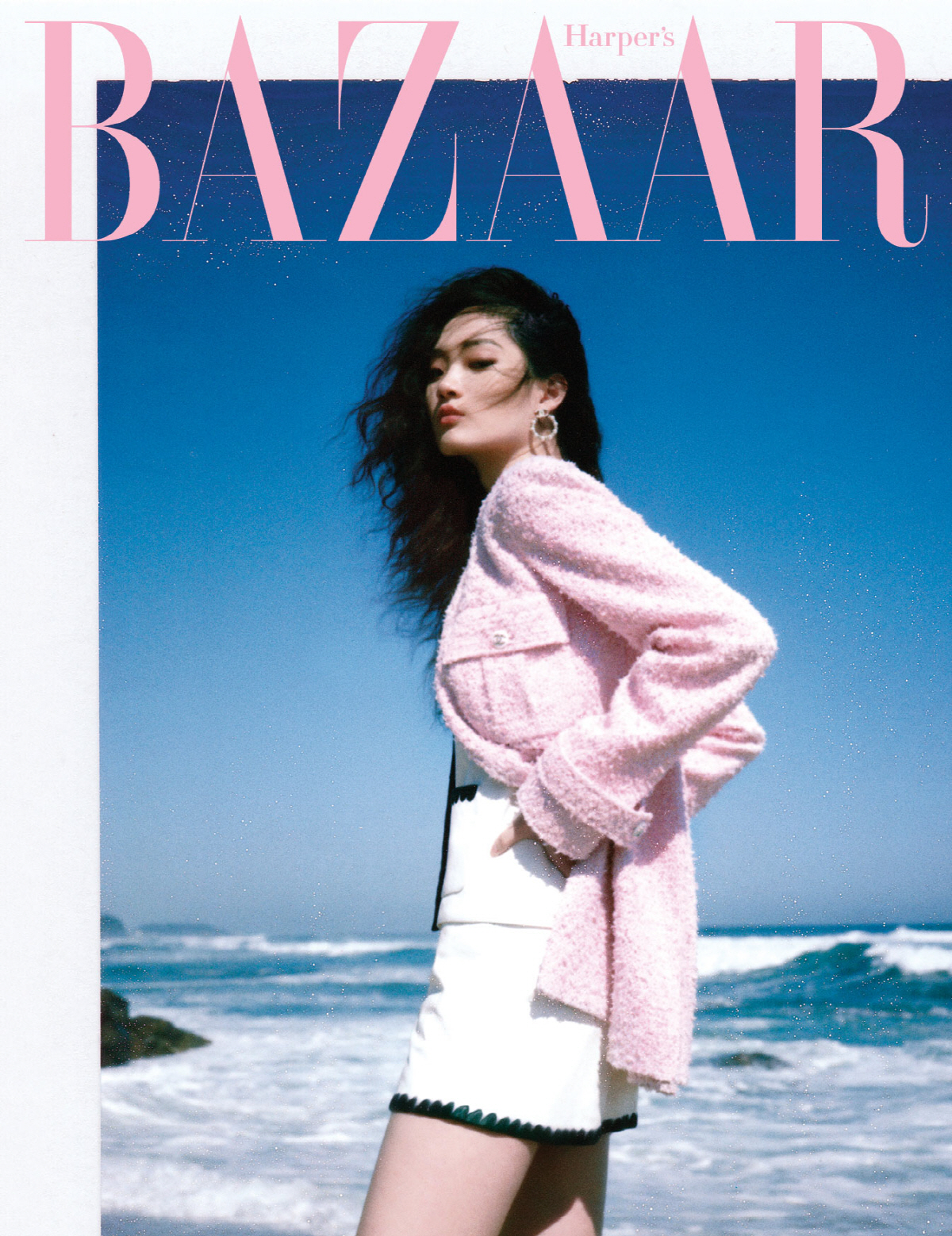 Fashion magazine Harpers Bazaar has released a fashion picture with top model Shin Hyunji.Last spring, the top model Shin Hyun-ji, who was in the finale of the 2020 F/W Chanel collection in Paris, France, and gathered topics with Asias first closing model, was the main character.It is a World Model that has a special relationship with Chanel House from Carl Lagerfeld to designer Virginia Biaar who leads Chanel now.She appeared as a cover girl in a newly released 2020 cruise collection.If Carl showed an overwhelming stage overflowing with imagination and creativity, now Chanel House, led by Virginia, showcases the style that contemporary women want and need.She has been a model since high school, and she has been mature and charismatic through this Bazaar cover shoot.Not only did it penetrate perfectly with vintage sensibility works that were shot only with film and polaroids, not digital!Im going to be the first to wear clothes Ill never wear in my life, and Ill be on the runway perfectly decorated, and I cant say all the joy of getting that spotlight.I think the power of fashion is similar, because it plays a role in representing and expressing the times and society. The fashion picture with Shin Hyunji and Chanel can be found in the November issue of Harpers Bazaar, website and Instagram.Meanwhile, Shin Hyun-ji, who was born in 1996, won the on-style Challenge Super Model Korea season 4 in 2013.He also attracted attention by boasting friendships with Song Hye-kyo, who surpassed the age of 15.
