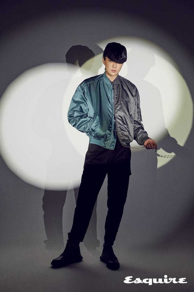 EXO Sehun reveals extraordinary interest in fashionSehun recently filmed fashion images and pictures with the mens lifestyle fashion magazine Esquire and the global fashion brand Dior Man.Sehun in the picture naturally digested any costumes thanks to his solid body shape and exercise.In addition, even if it is expressionless, the charismatic appearance that emits is often admired by those gathered on the set.Also, thanks to his elegant movements and poses, he was able to find images and other charms in the images.Sehun recalled the time when he became interested in fashion, saying, I was interested in playing color match in a mini interview after the filming.When asked how to wear it, he said, I usually prefer stage costumes and other comfortable clothes. He raised his daily appearance and curiosity about fashion.Park Su-in