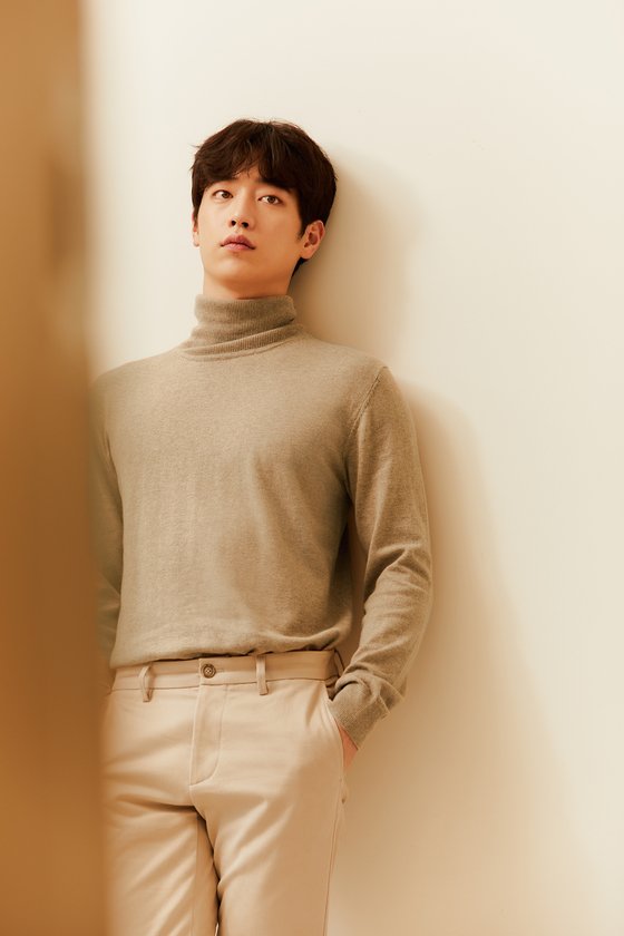 Actor Seo Kang-joon gave a full autumn atmosphere.PROJECT M, a refined casual brand developed by Ace Fashion Co., Ltd., has launched 46 different colors of cashmere Blended The Collection with a picture with Seo Kang-joon in the 2020 F/W.The cashmere Blended The Collection, which is attractive to the body with softly cold touch, various designs and rich colors, is attracting attention with its sensual styling with the Seo Kang-joon, and the mint sweater is currently in front of the market with a sales rate of 85%.A project M official said, This season, the semi-overfit coat of cashmere blended material is also getting a good response.The cashmere blend is attractive and has a luxurious and soft fit, and has broadened the range of choices with nine colorful colors, including beige, black and check beige, dark navy, Bonnie Wright beige and Bonnie Wright khaki, melange beige and olive tilgreen. ProjectM 2020 F/W The Collection with Seo Kang-joon is available at the same time at stores nationwide and online malls.