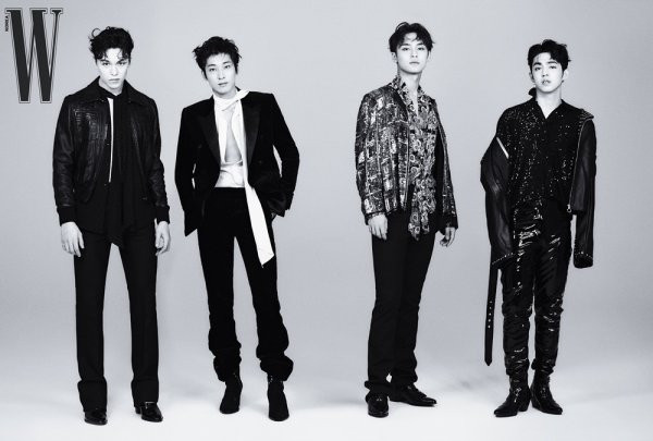 Seventeen, who has been recording the top spot on domestic and overseas music and music charts at the same time as the special album ; [Semicolon] was released on the 19th, released the November pictorials of members S.Coups, Wonwoo, Kim Mingyu and Vernon through the fashion magazine WKorea (Double Korea).This picture, which contains the rock and street style of the 90s mood, added synergy to the free-flowing figure of the Seventeen hip-hop team.The members completed the pictorial cut with a variety of charms, perfecting the concept in a natural atmosphere.Especially, this photo shoot has been composed of hip-hop team members for a long time, so it has a lively atmosphere and unique chemistry, which amplified the expectation of fans.In addition, this black and white picture can feel the charm of hip-hop team by coexisting sexy and masculine beauty as well as sensual mood.In the photo, the costume of the high fashion brand was reinterpreted with the feeling of Seventeen, and the upgraded visual and warm model fit were shown, and the overwhelming presence was revealed with the eyes alone.In addition, unlike the pleasant atmosphere of the Seventeen members, this photo shoot shows the excellent immersion and concept digestion with the start of shooting, and proves the aspect of the artist in a professional manner once again.In the last interview, he told a variety of stories about the events that the hip-hop team talks about, from this special album ; [Semicolon], which is loved globally, to the affectionate story about Seventeen and Carat.More pictures and interviews by Seventeen S.Coups, Wonwoo, Kim Mingyu, and Vernon, which are so free and have their own distinct colors, can be found in the November issue of WKorea and WKorea website.On the other hand, Seventeen will continue various activities with the title song HOME; RUN.