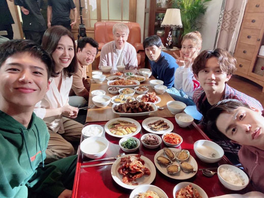 Park Bo-gum Smile is all over the place...Ha Hee-ra, Record of Youth group photo released On the 26th, Ha Hee-ra told the personal Instagram, Now I have two more times ~ Thank you. . . !!!# Thank you # Grace # Record of Youth # Hyejoon # Han Ae Sook # I meet you tonight ~ and posted a picture.In the public photos, Ha Hee-ra, Park Bo-gum, Park Soo-young, Han Jin-hee, Kwon Soo-hyun, and Lee Jae-won are making happy Smile together in front of the table.The netizens who watched this showed various reactions such as Hye Jun-ee, Fighting, The last shot, It was so fun.On the other hand, cable channel tvN Record of Youth is ahead of the last meeting on the 17th.