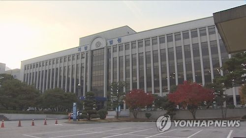 머리와입맞춤 이미지
