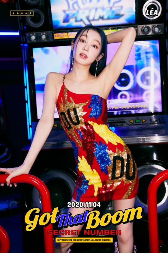 Girl group Secret Number (SECRET NUMBER) has released Lea (LEA)s personal Teaser content and heated up the comeback.Secret number agency Vine Entertainment and Aldi Company released a new single concept photo and Teaser video through official SNS at 0:00 on the 27th.In the open concept photo, Lea perfected a colorful dress in the background of the game room.Lea, who poses with a clear eye, captivated her gaze with a unique atmosphere.At the same time, the teaser video showed chic and charming charm and freshness.Especially, the image of the big baseball bat at the end of the video is wielding the expectation of the new song Got That Boom.Secret number, who made his debut in the music industry in May, not only took a strong eyeball to the public with his brilliant performance, but also his debut single Who Dis?The number of music video views exceeded 30 million views, showing explosive growth.He also ranked first in various K-pop charts, and proved his modifier Monster Newcomer by being nominated for the New Artist Award at the Song Awards ceremony.Secret number is a five-member girl group consisting of Lea, Can bear, Jinhee, Dita and Dennis.Like a password composed of meaningful numbers such as birthdays and anniversaries, it means that you want to be a special person for the public forever.On the other hand, Secret number is making a reservation sale of the second single Got That Boom through major music sites from the 26th, and Got That Boom will be available at the nationwide on-line and offline music stores on November 4th at 6 pm.