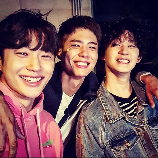 청춘샷 이미지