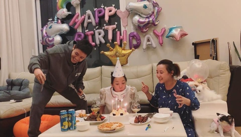Actor Go Eun-ah revealed his daily life in Banggane.Go Eun-ah posted a picture on October 28, his birthday, # Bangan on October 28 ..Thank you so much for being so happy # Banga Love? # Banga.In the photo, Go Eun-ah is celebrating her birthday to her younger brother Mir and sister; the dynamic look of Go Eun-ah blowing after the lighted candle is lovely.The expression of my sister and sister who are holding this picture on the cell phone camera seems to be happy.The netizens who saw this responded such as Happy Birthday, I always have fun in the room, I like to play fun.